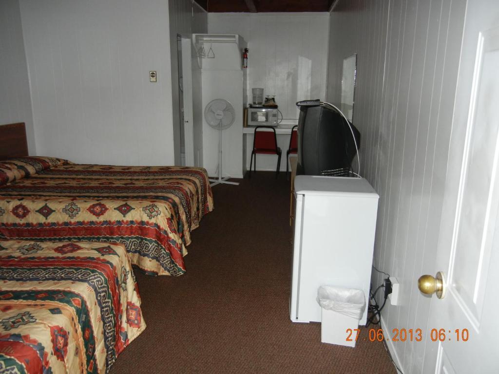 Pleasant View Motel Summerland Zimmer foto